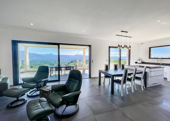 De Aux Portes D'ajaccio *