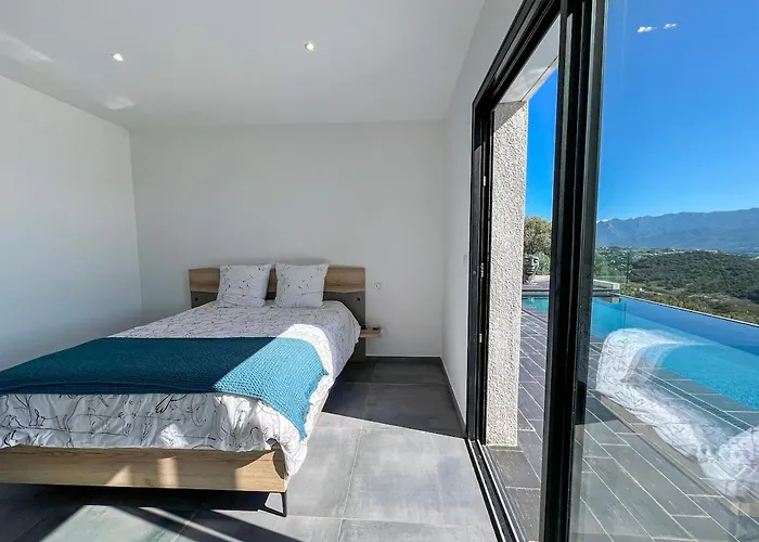 De Aux Portes D'ajaccio Alata