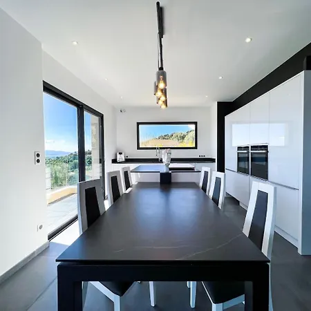 De Aux Portes D'ajaccio Alata