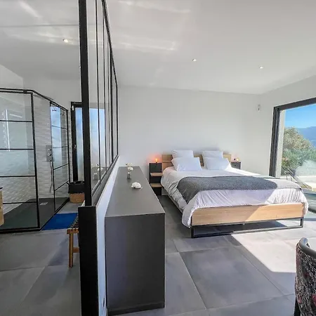 De Aux Portes D'ajaccio Alata