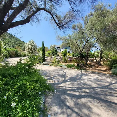 De Aux Portes D'ajaccio Villa