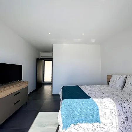 De Aux Portes D'ajaccio Villa Alata