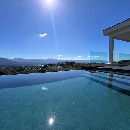 De Aux Portes D'ajaccio *