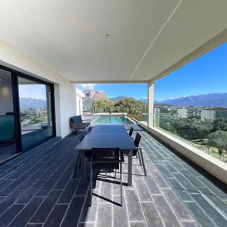 De Aux Portes D'ajaccio Alata